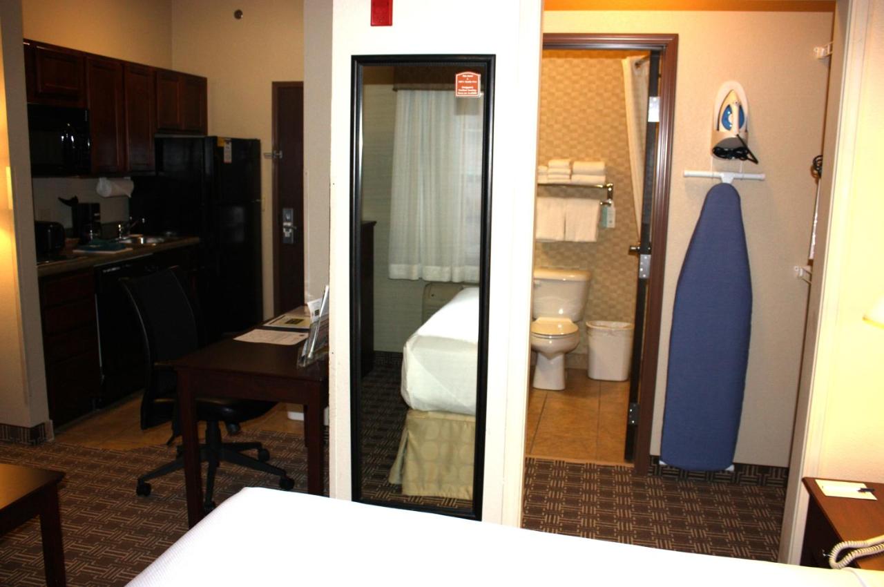 | MainStay Suites St Robert-Fort Leonard Wood