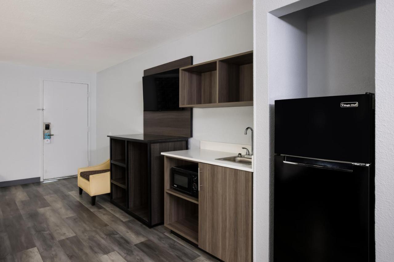  | OYO Hotel Hinesville Oglethorpe