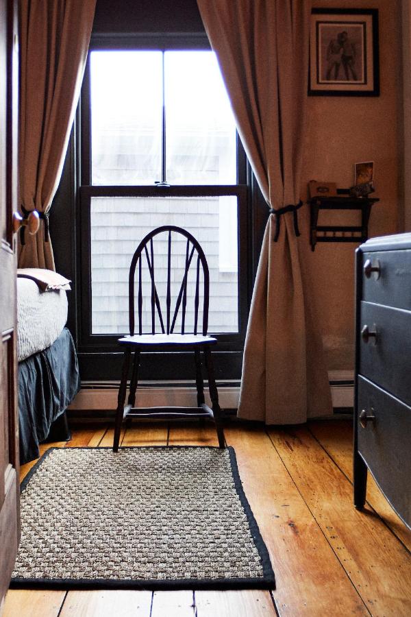 | Crew's Quarters Boarding House - Caters to Men