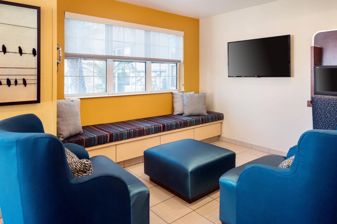 | TownePlace Suites Los Angeles LAX/Manhattan Beach