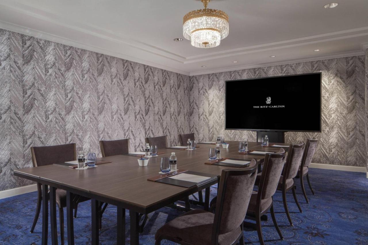 | The Ritz-Carlton, Dallas