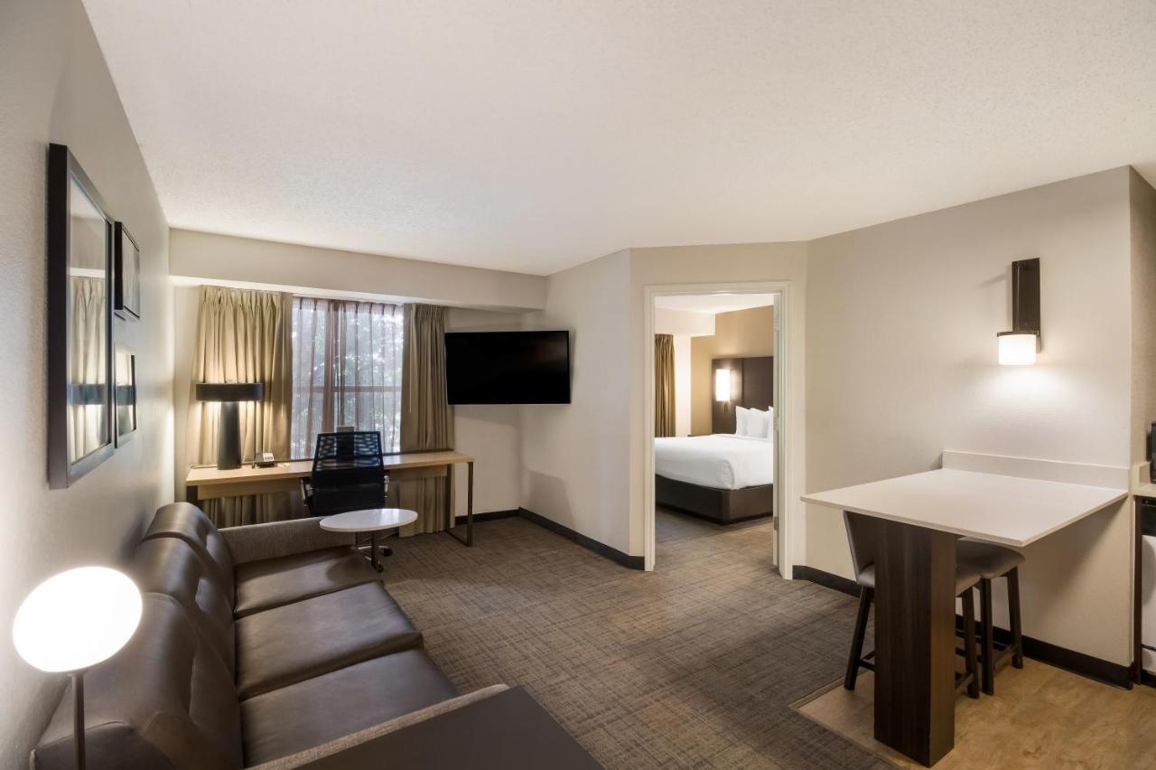 One Bedroom Suite Queen at Sonesta ES Suites Dallas Richardson