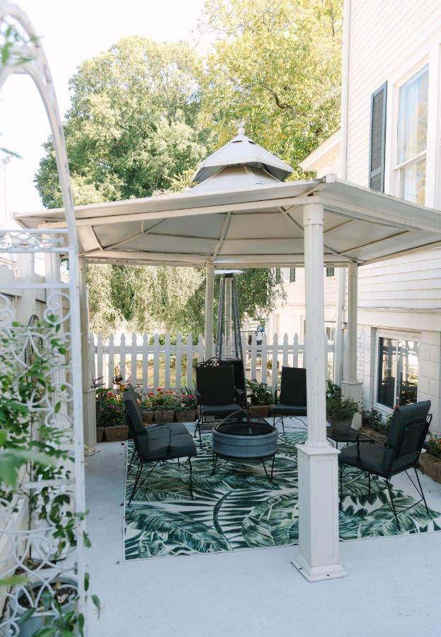  | Stanley House Inn