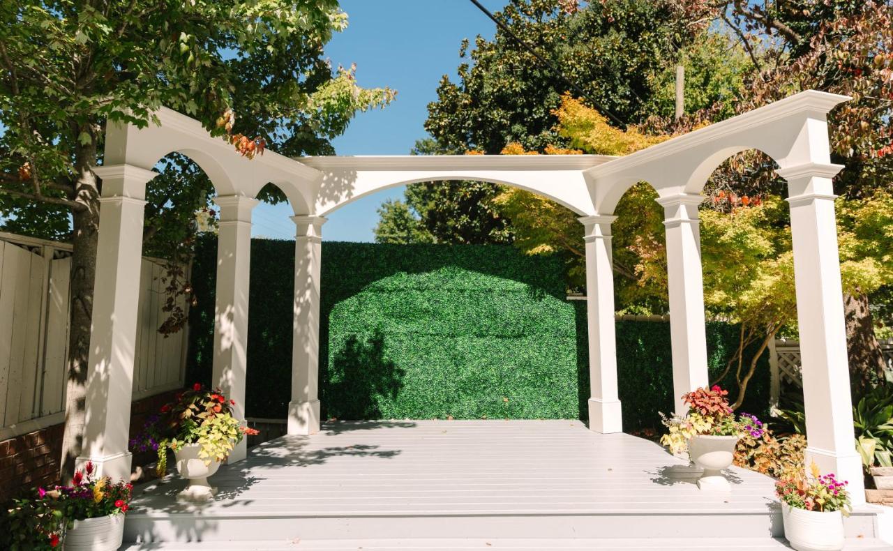  | Stanley House Inn