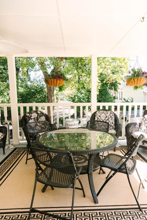  | Stanley House Inn