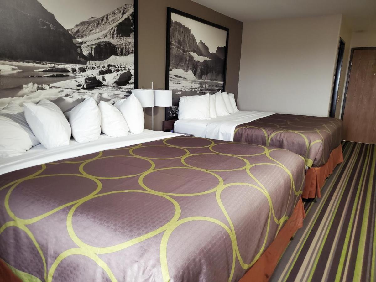 Queen Studio with Two Queen Beds - Non-Smoking at Super 8 by Wyndham Belgrade/Bozeman Airport