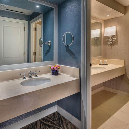 Executive Junior Suite at Beechwood Hotel