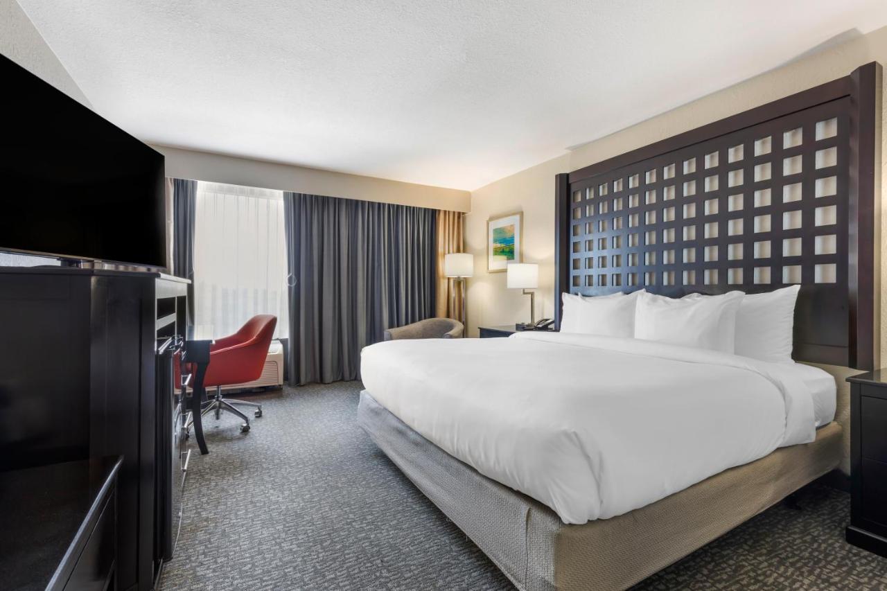 King Room - Accessible/Non Smoking at Comfort Inn Plano-Dallas
