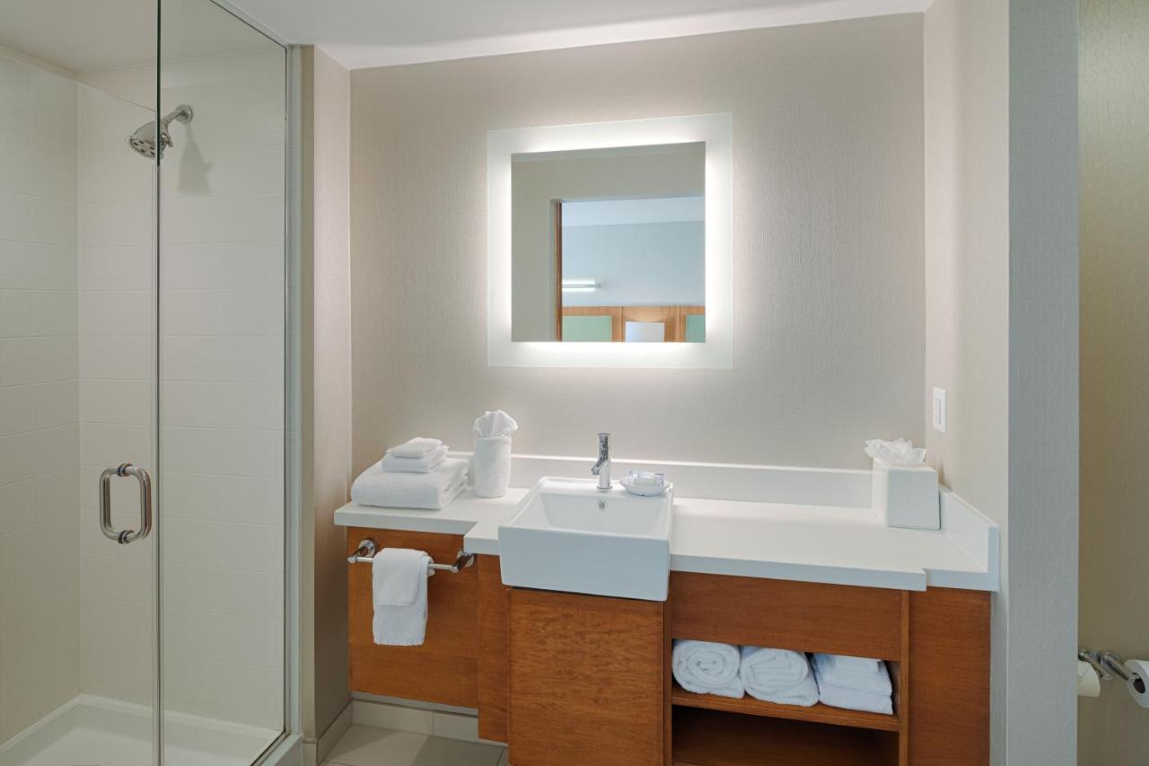 | SpringHill Suites by Marriott Bloomington