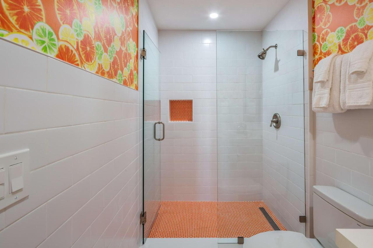  | NEW Custom House Inn - Right on Duval Street