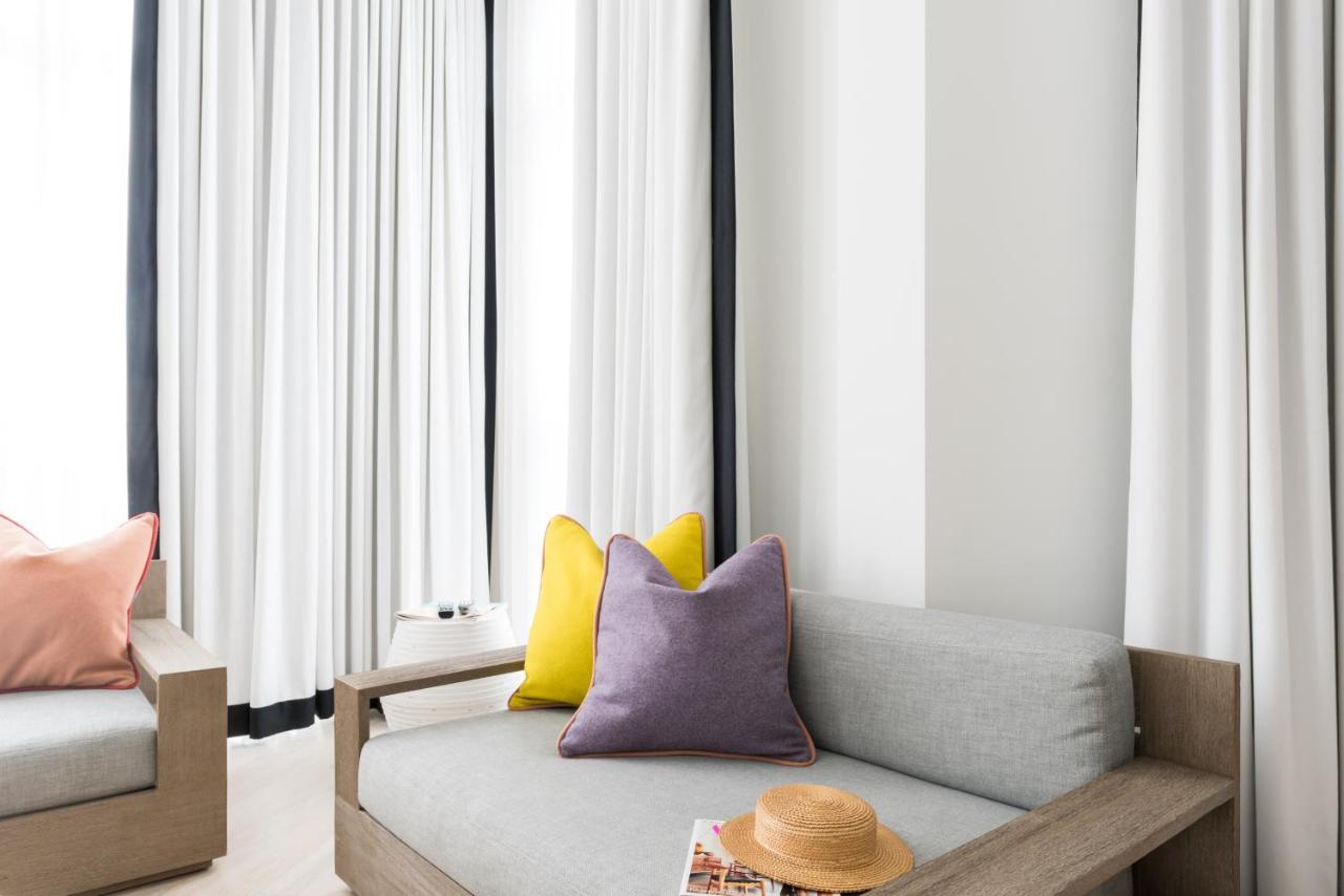 Deluxe Two-Bedroom Suite at Bungalow Hotel