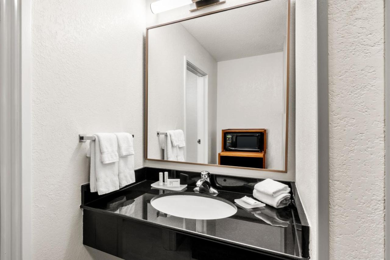 Executive King Suite at Fairfield Inn & Suites by Marriott San Antonio Market Square
