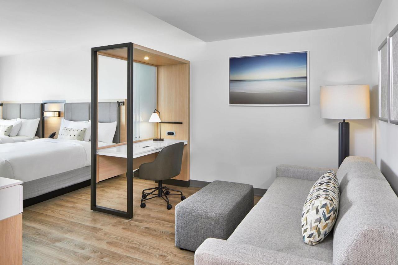 Queen Studio Suite with Trundle Bed and Partial Ocean View at Springhill Suites By Marriott Jacksonville Beach Oceanfront