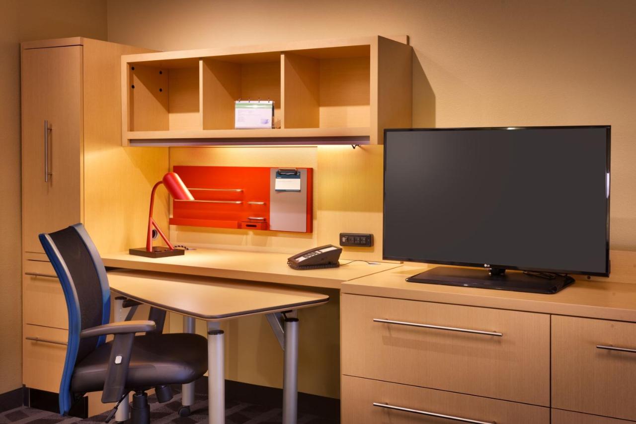 | TownePlace Suites by Marriott Dickinson