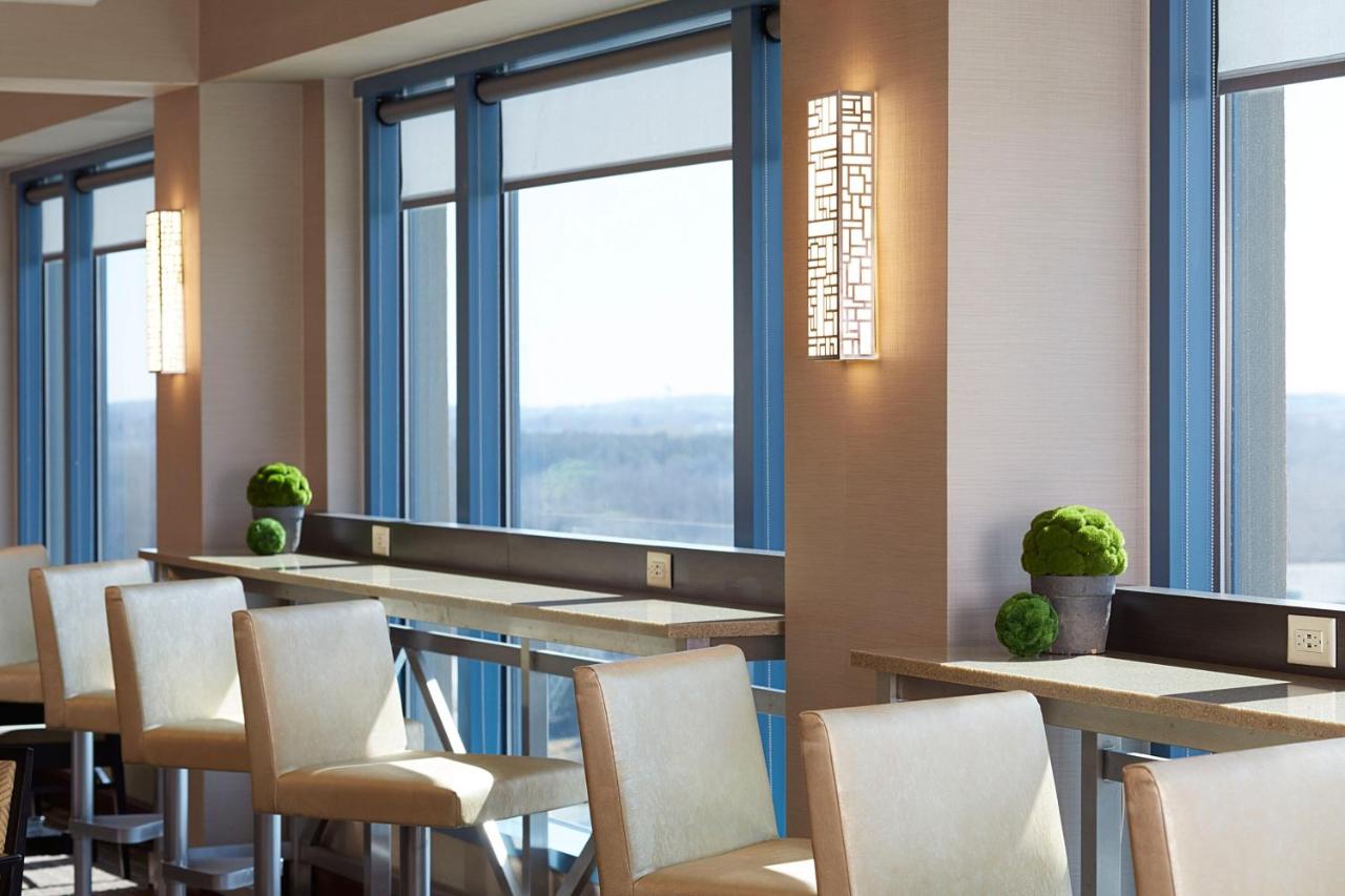  | Milwaukee Marriott West