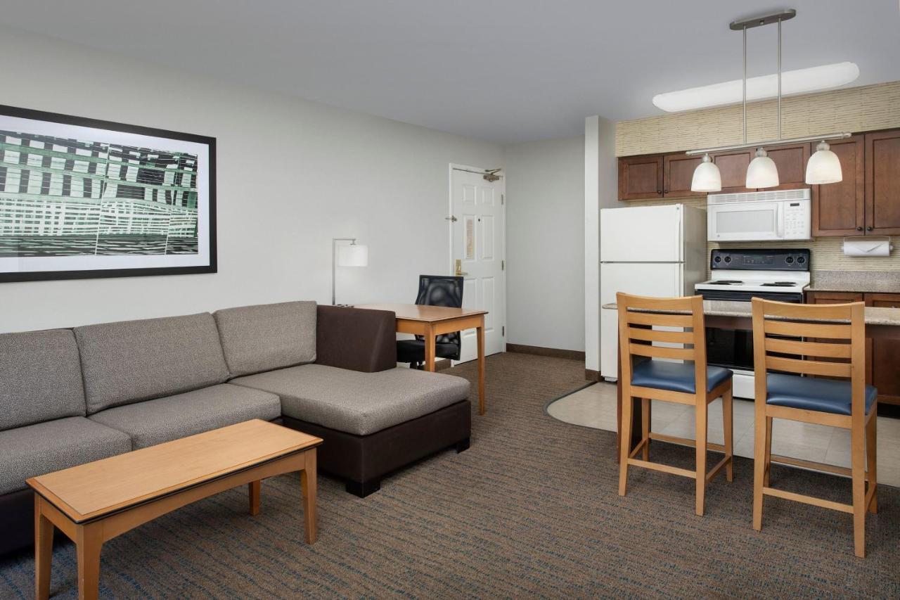 King or Queen Studio with Sofa Bed at Residence Inn by Marriott Chico