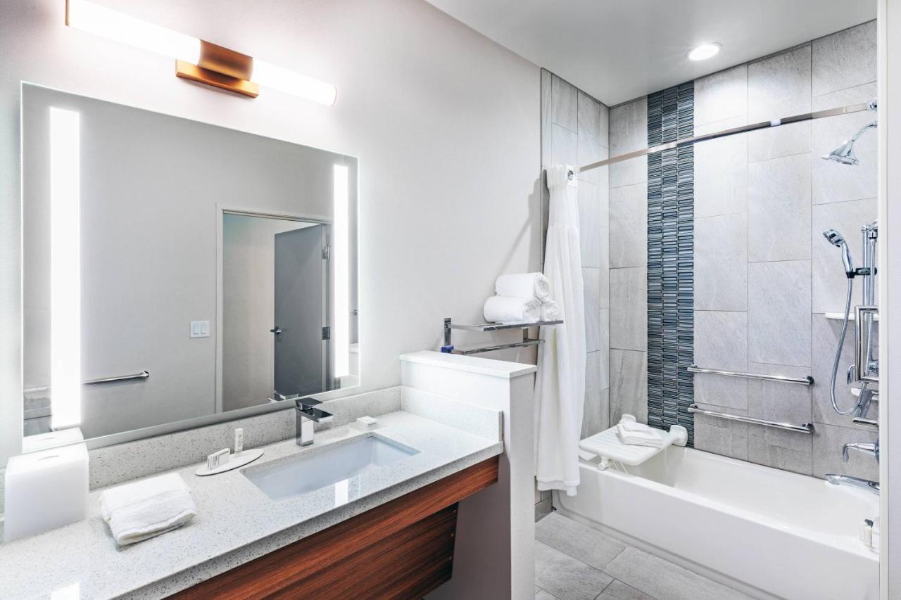  | Fairfield by Marriott Inn & Suites Aberdeen, SD