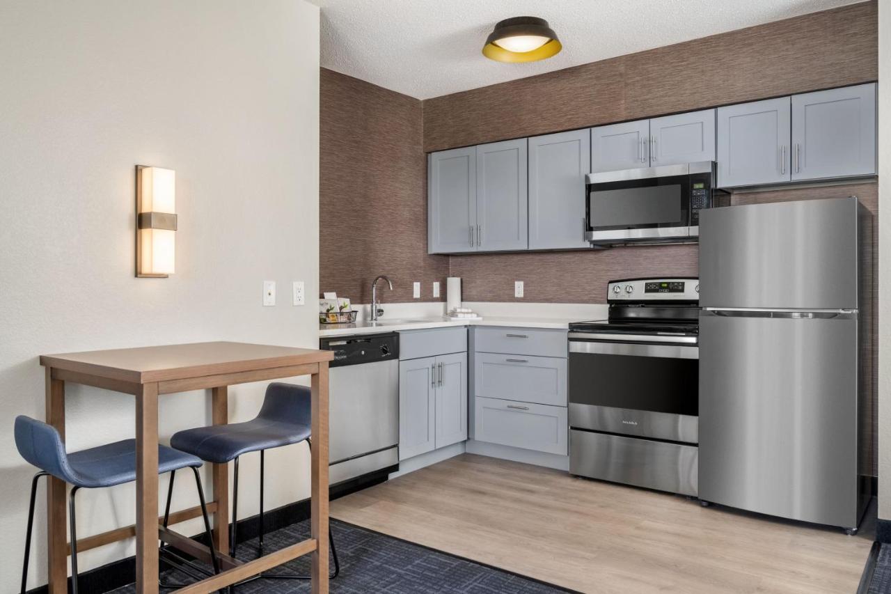 King Studio with Sofa Bed at Residence Inn by Marriott Chicago Naperville/Warrenville
