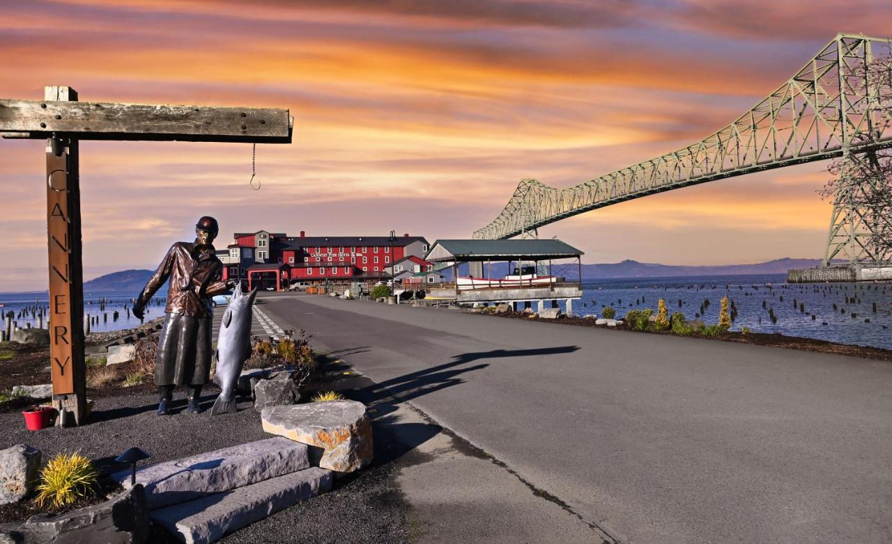 | Cannery Pier Hotel & Spa