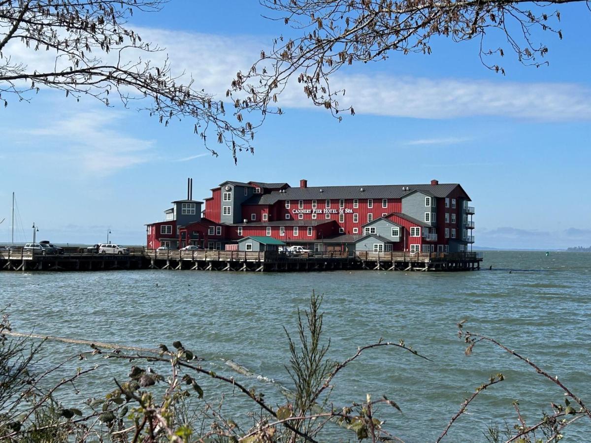 | Cannery Pier Hotel & Spa