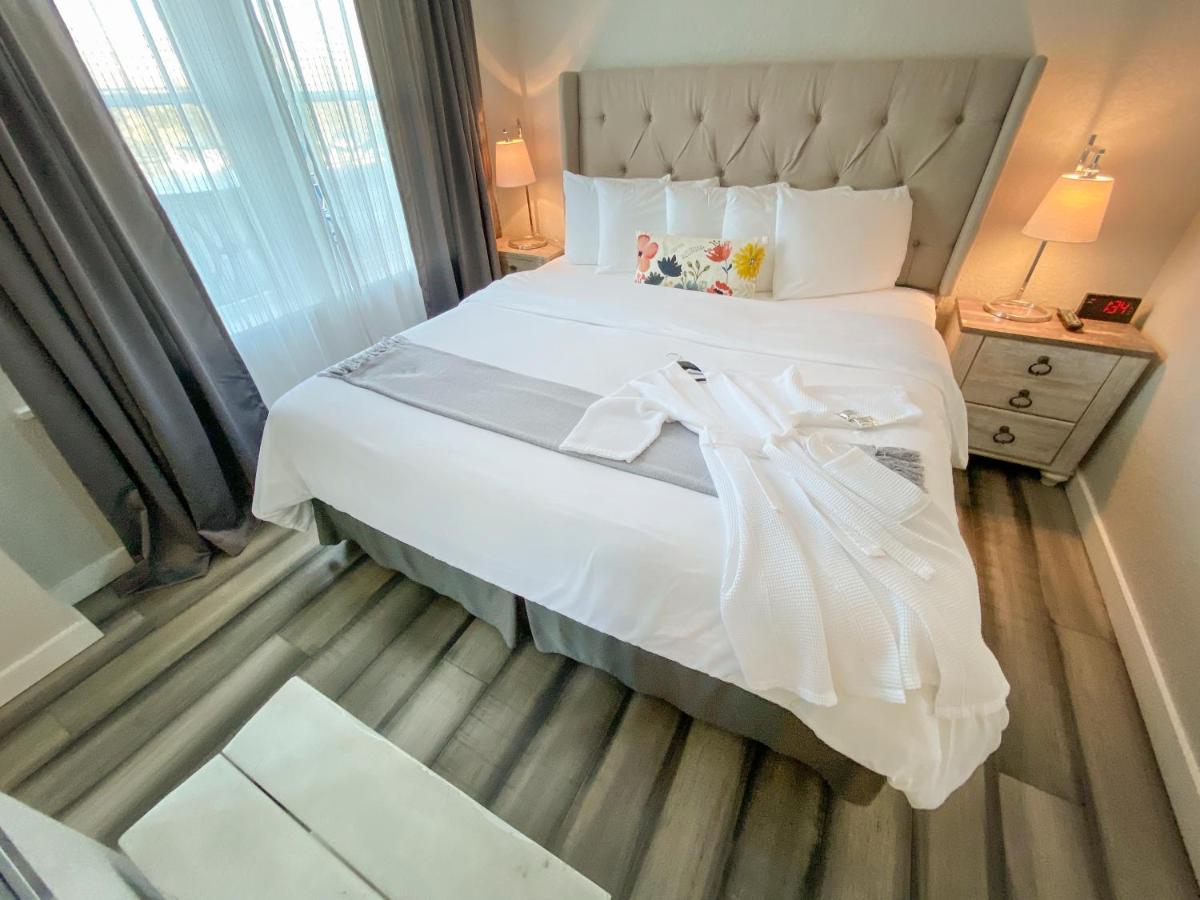 Superior Suite at Artisan Downtown