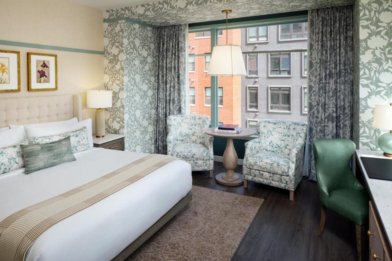 Deluxe Suite at The Benson Hotel & Faculty Club