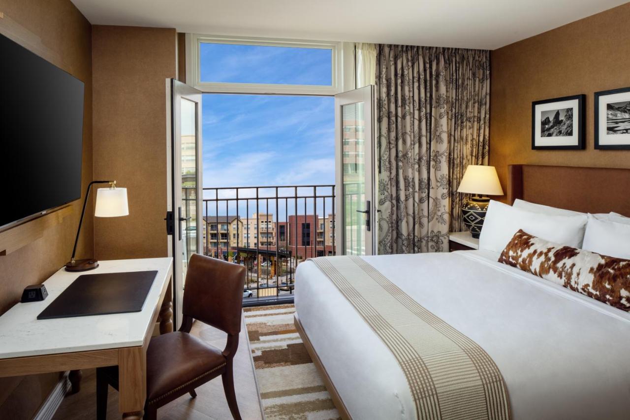 Suite with Mountain View at The Benson Hotel & Faculty Club