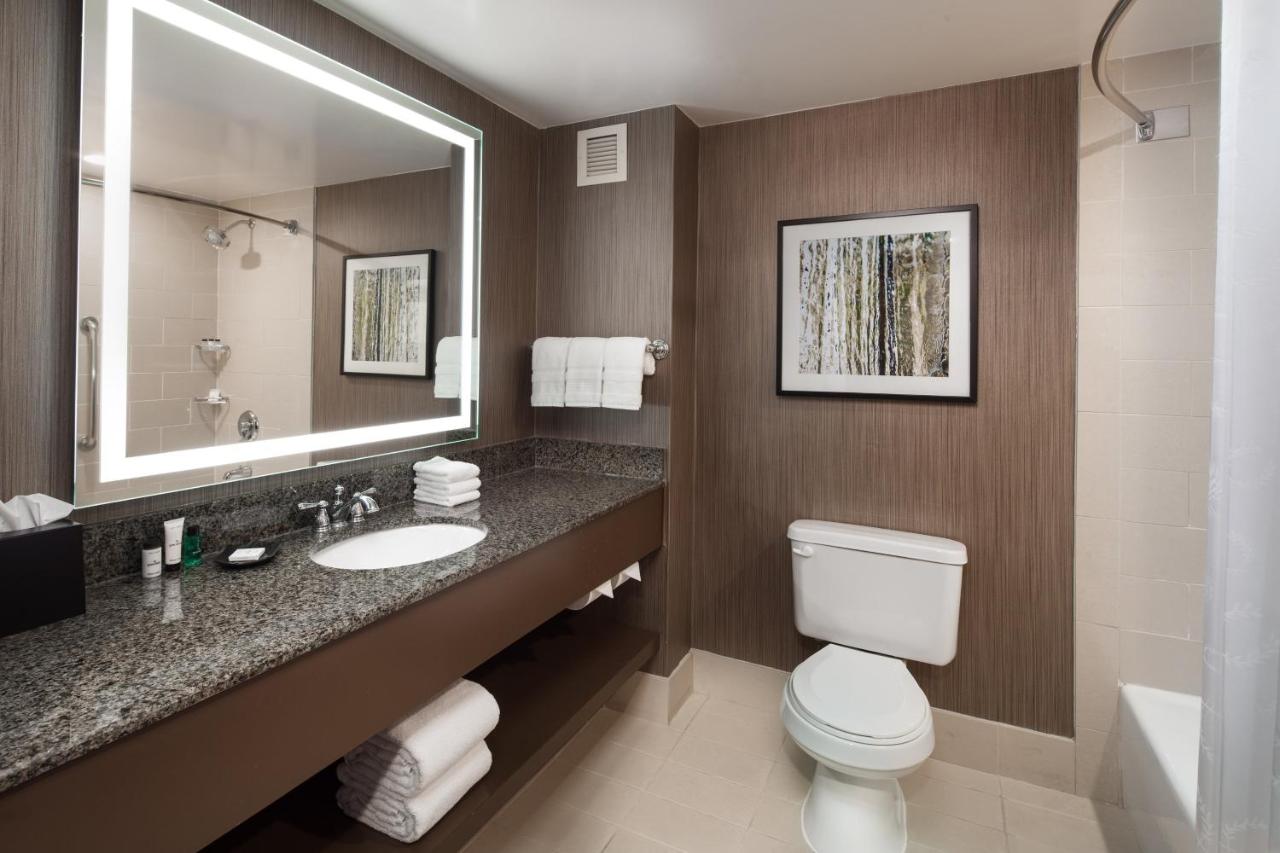  | Sheraton Agoura Hills Hotel