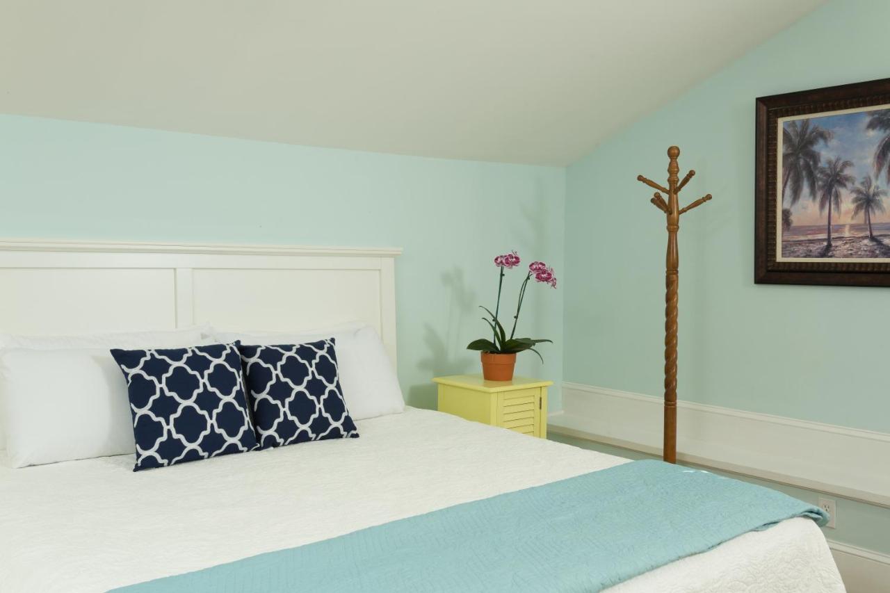  | Bella Bay Inn