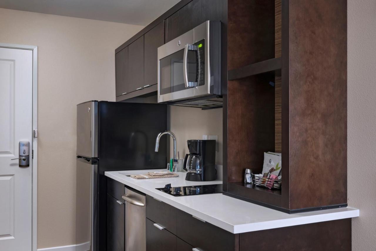 King Studio with Sofa Bed at TownePlace Suites by Marriott Tacoma Lakewood