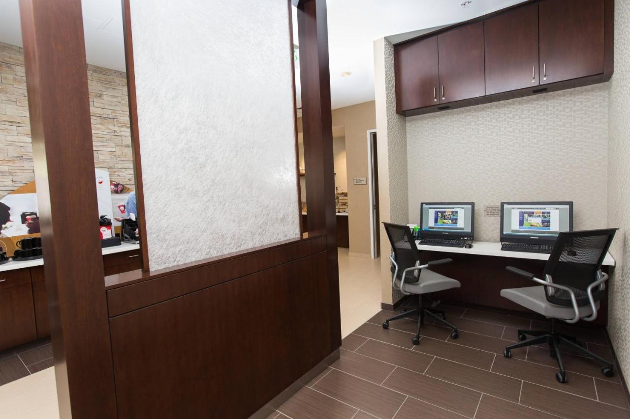 | SpringHill Suites by Marriott Bloomington