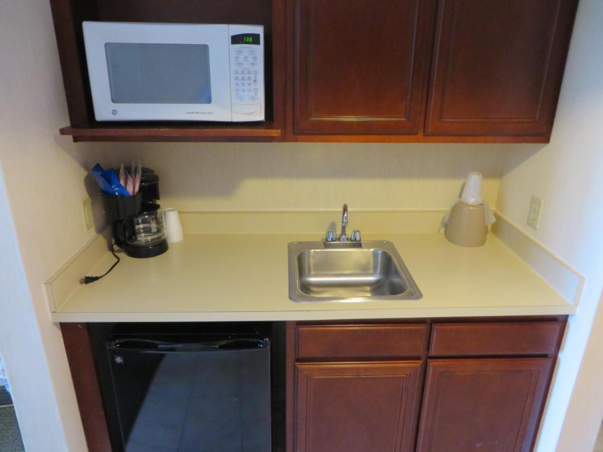 | Ocean 1 Hotel & Suites Ocean City