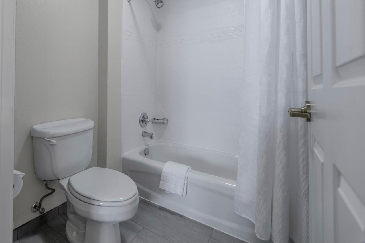  | Residence Inn Marriott Easton