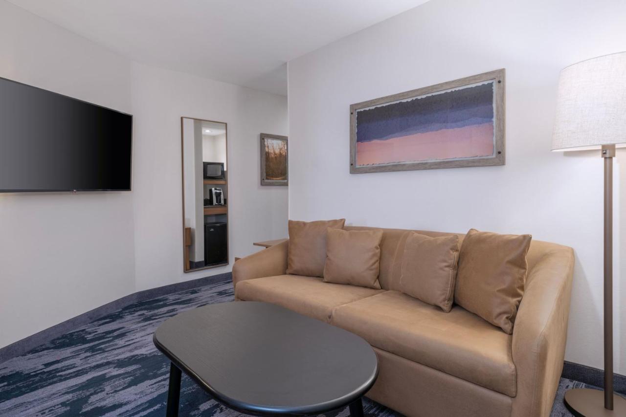 Studio with Two Double Beds and Sofa Bed at Fairfield Inn and Suites by Marriott Denton