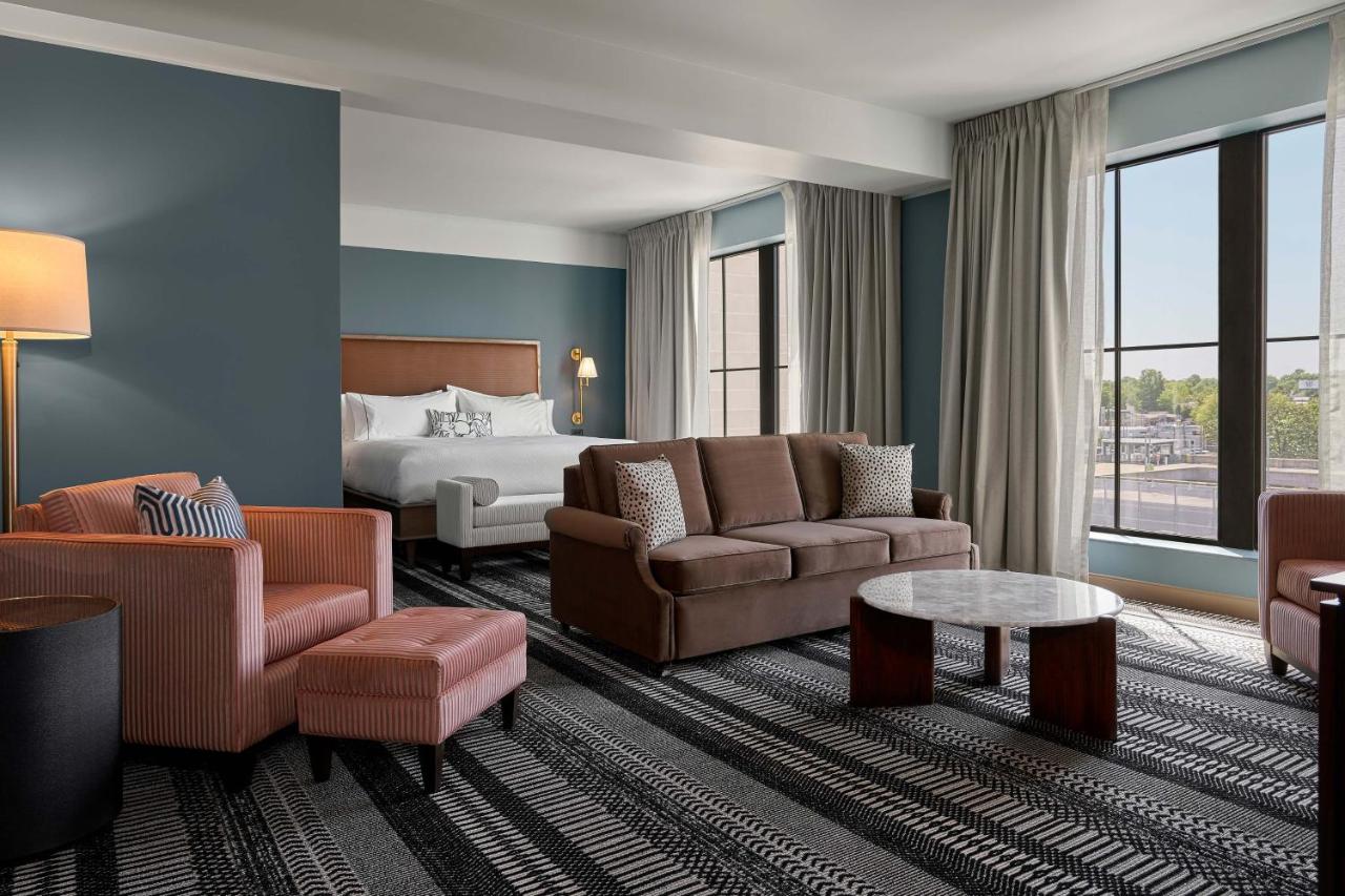 Junior Suite with 1 King, Alternate bed: sofa bed at The Memphian, a Tribute Portfolio Hotel