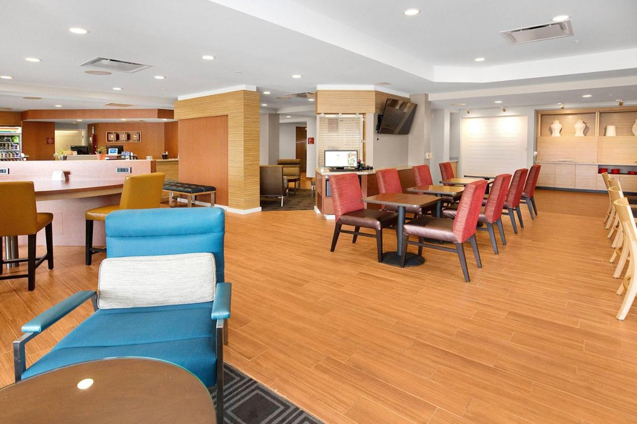  | TownePlace Suites by Marriott Pittsburgh Harmarville