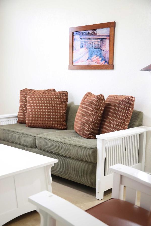  | Hotel Carmel Santa Monica