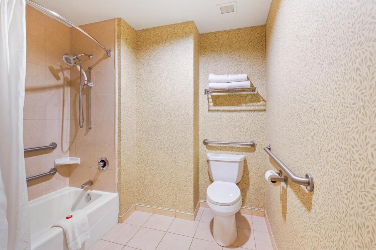  | OYO Hotel St Louis Downtown City Center MO
