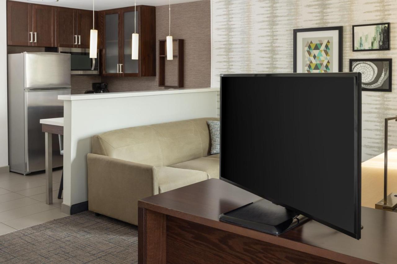 King Studio at Residence Inn by Marriott Kansas City at The Legends
