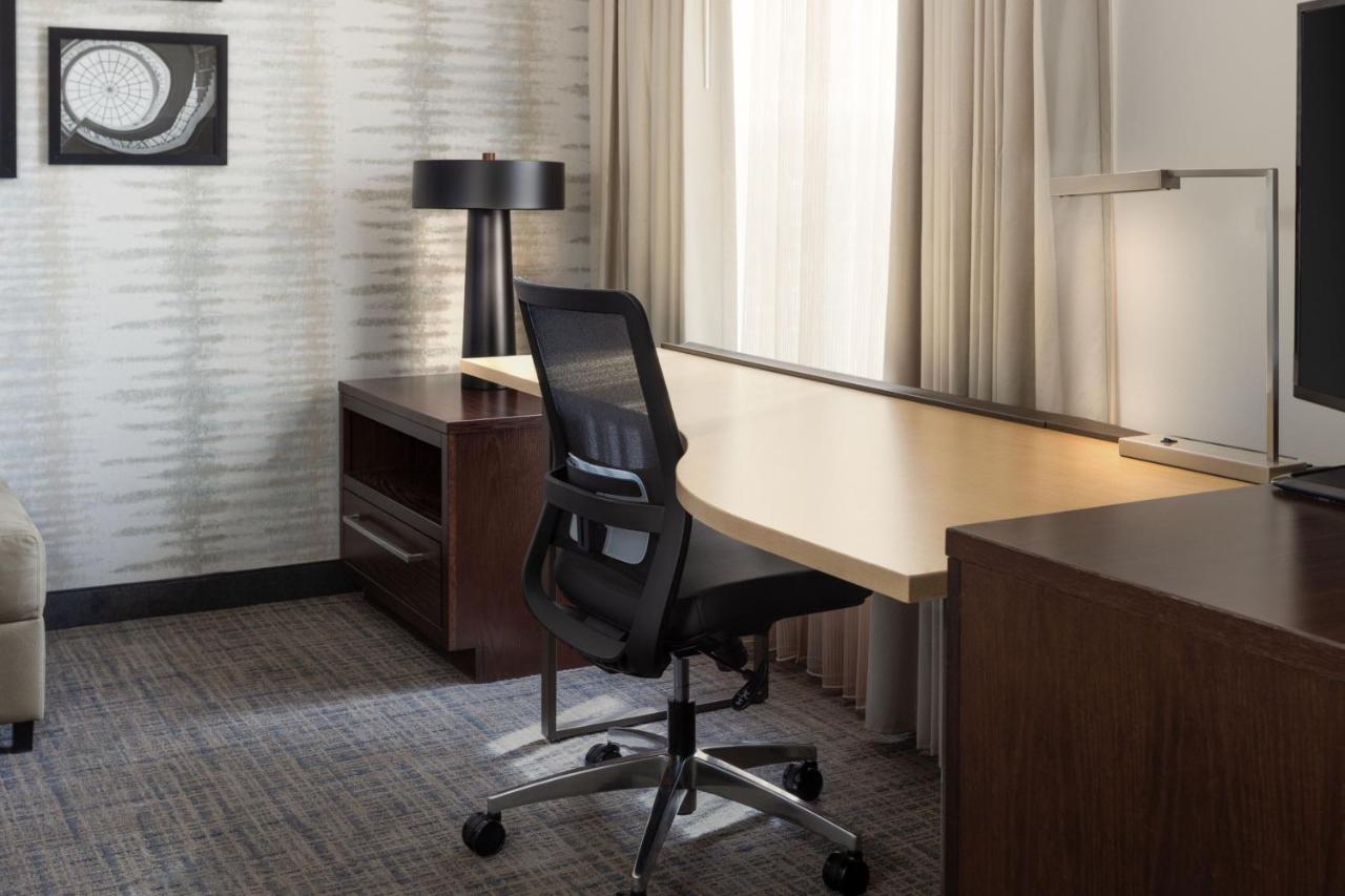 King Studio at Residence Inn by Marriott Kansas City at The Legends