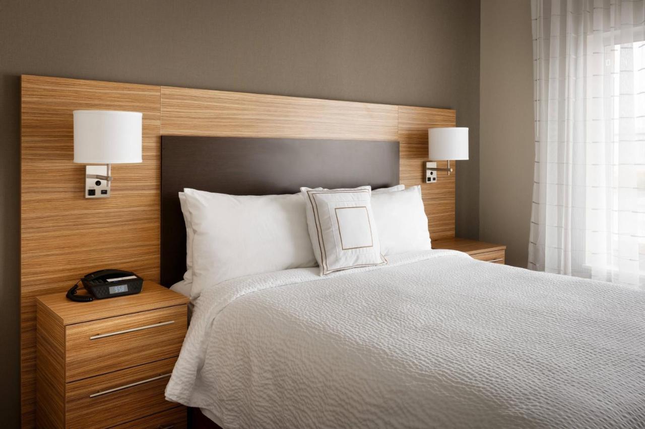 Two-Bedroom Suite at Towneplace Suites by Marriott Clovis