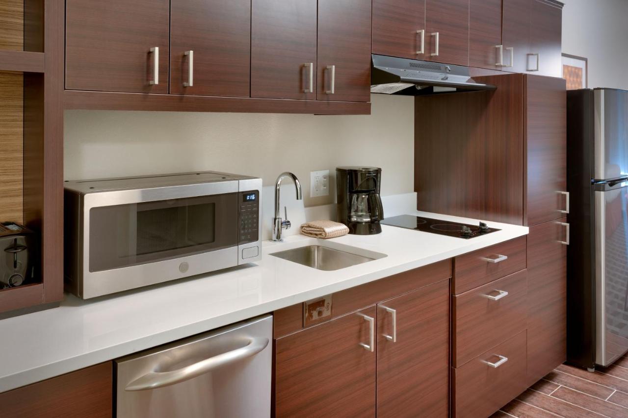 Queen Studio at Towneplace Suites by Marriott Clovis
