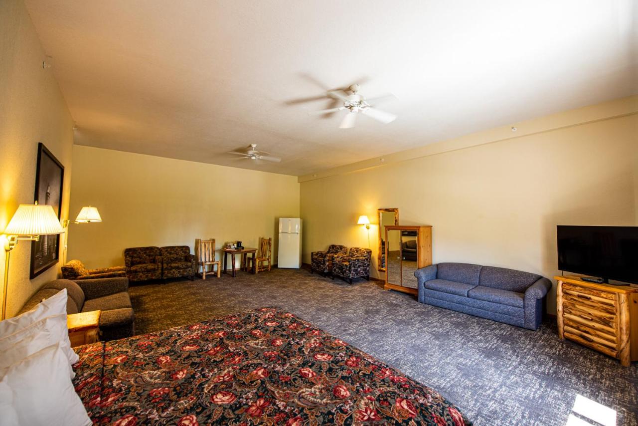 Two-Bedroom Suite - Non-Smoking (10 Adults) at Super 8 by Wyndham Bridgeview of Mackinaw City