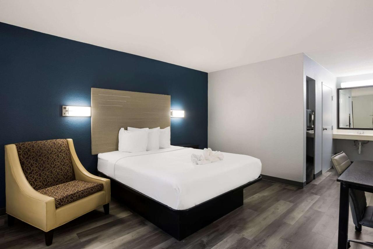  | OYO Hotel Hinesville Oglethorpe