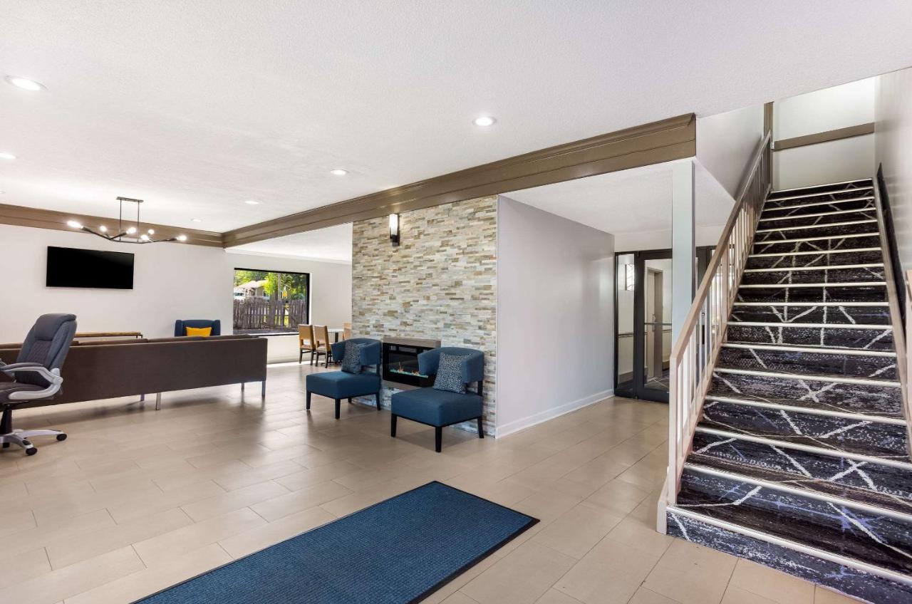  | SureStay Plus Hotel by Best Western South Bend Notre Dame
