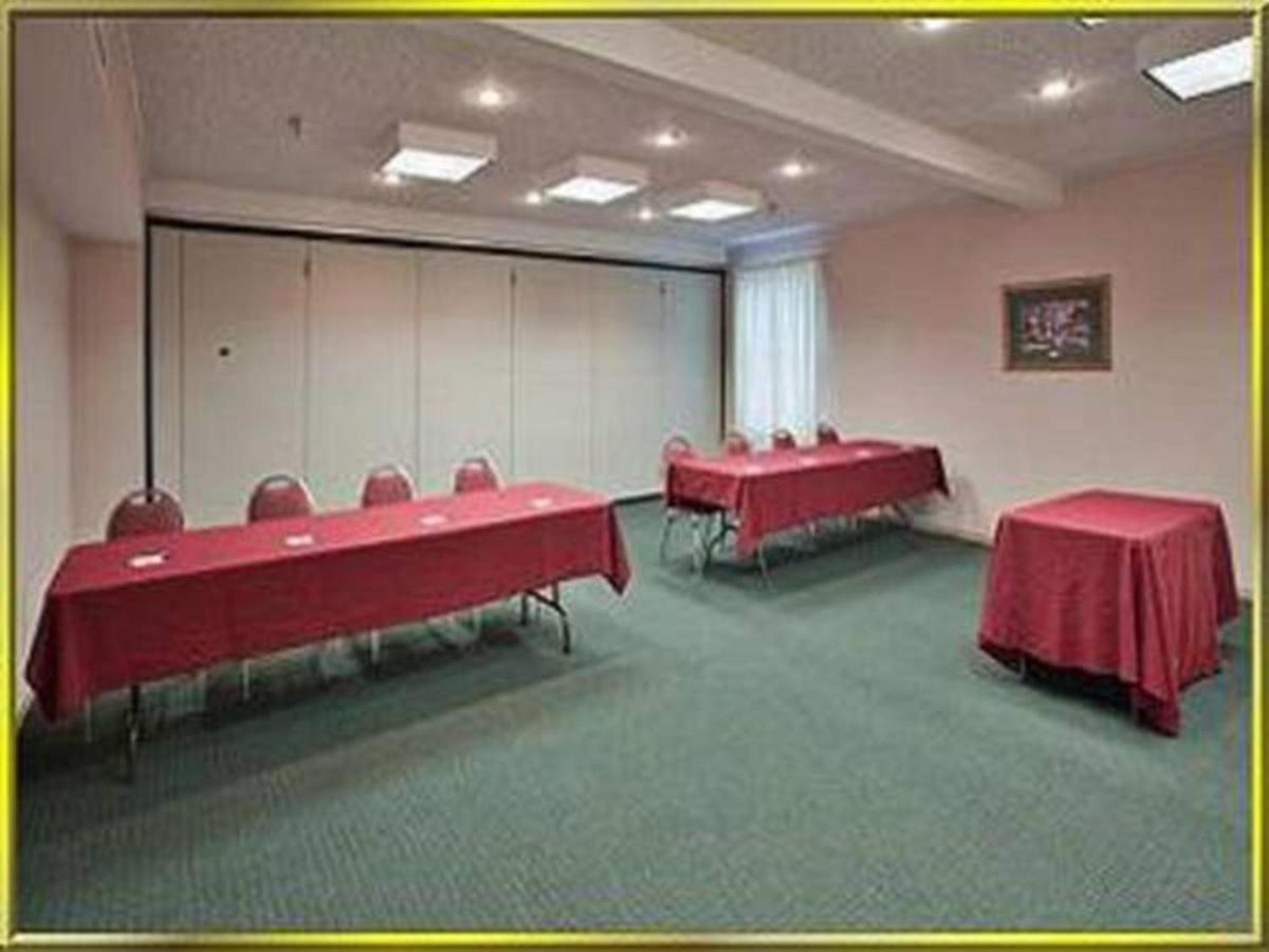 | Quality Inn & Suites Schoharie near Howe Caverns