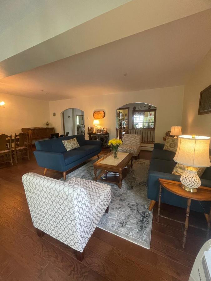  | Williston Village Inn