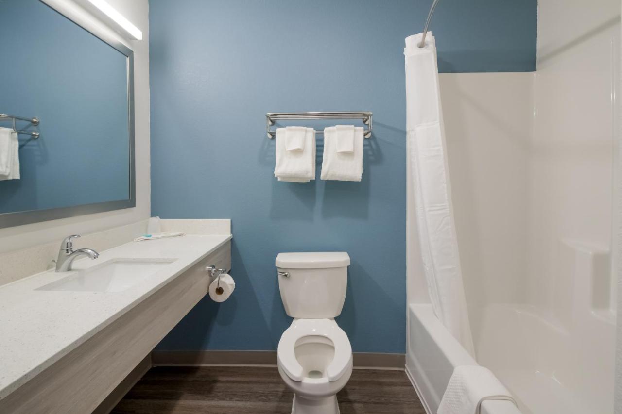 Standard Queen Room with Sofa - Non Smoking at WoodSpring Suites Smyrna-La Vergne
