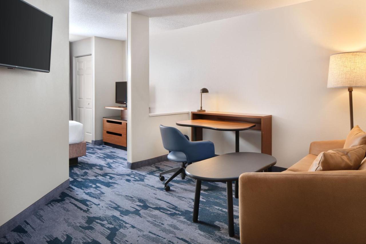 | Fairfield Inn & Suites by Marriott Jacksonville
