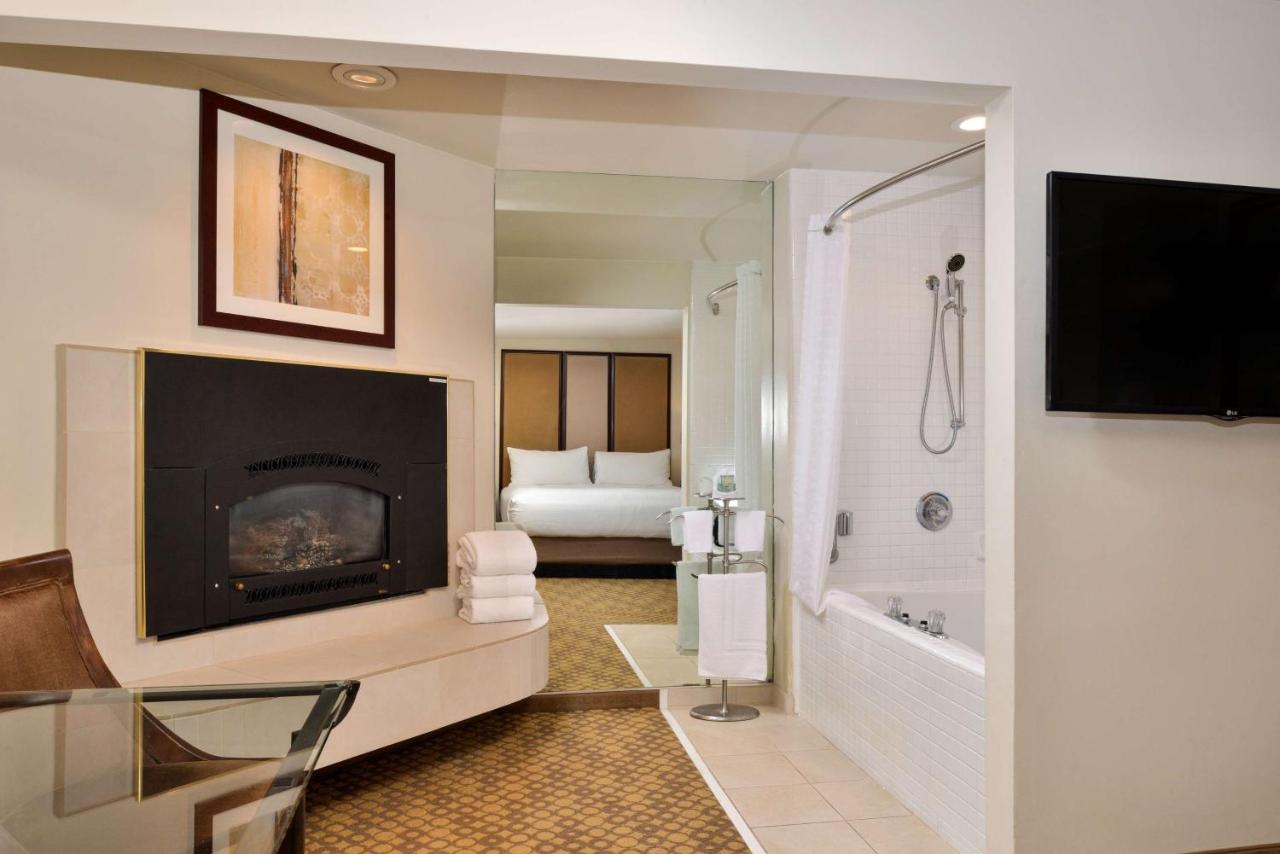 Deluxe King Room with Courtyard View at Best Western Corte Madera Inn